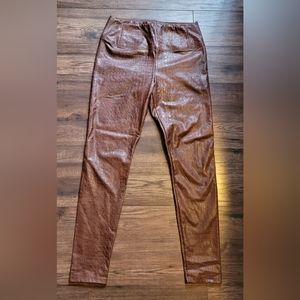 7 FOR ALL MANKIND brown crocodile faux leather leggings Arge